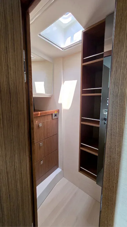 ALB 2 - Motor Yacht in Split