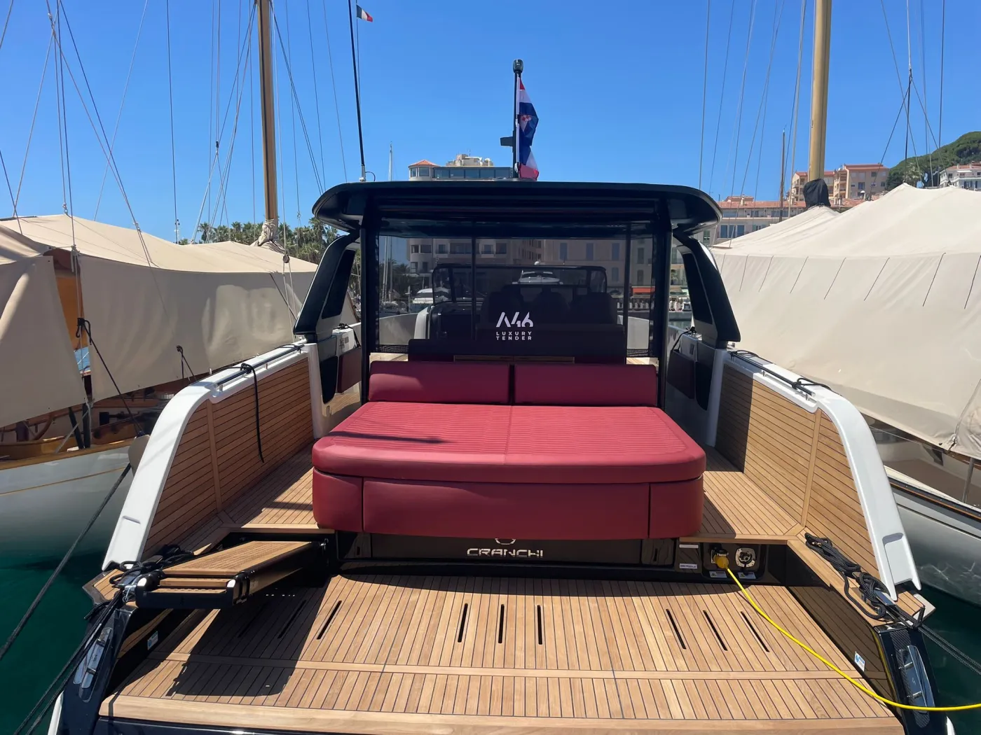 Cranchi A 46 - Motor Yacht in Cannes