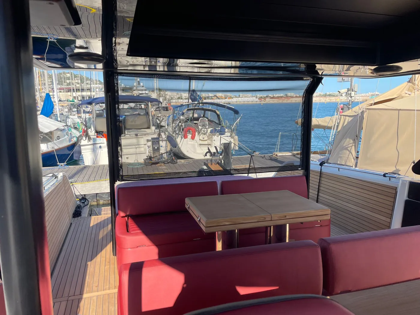 Cranchi A 46 - Motor Yacht in Cannes