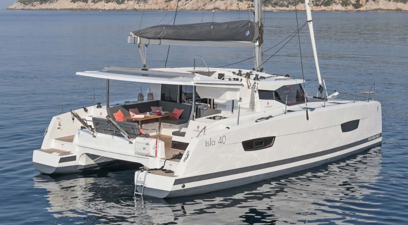 Kebitree - Catamaran in Palairos