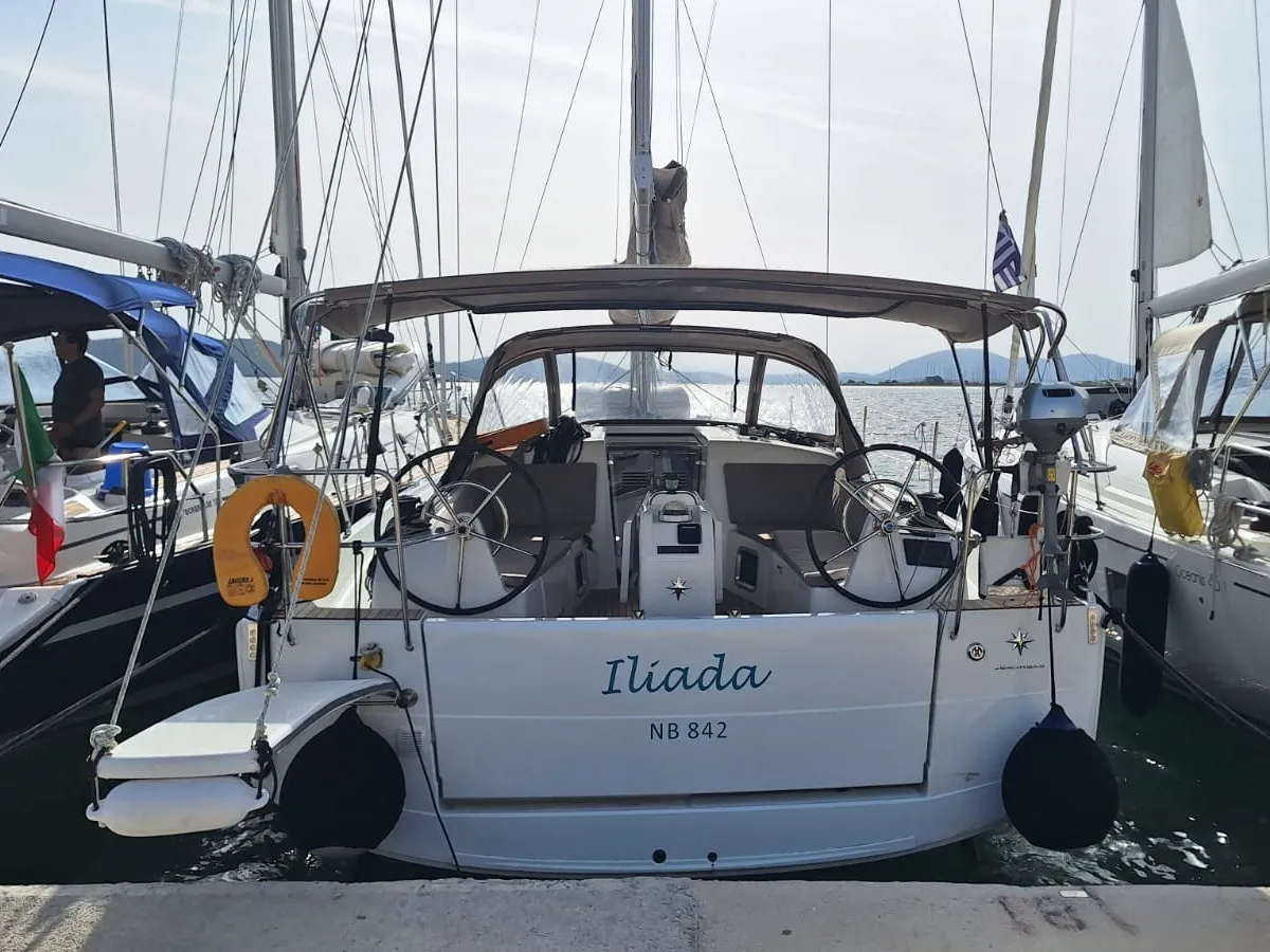 Iliada - Sailboat in Palairos