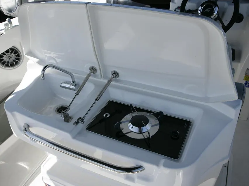 Meliti - Motor Yacht in Anatoliki Attiki