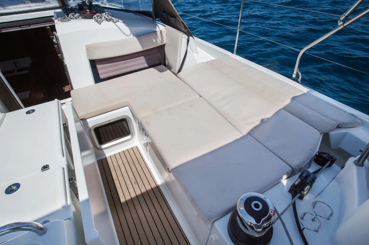 Deep Water - Sailboat in Alimos
