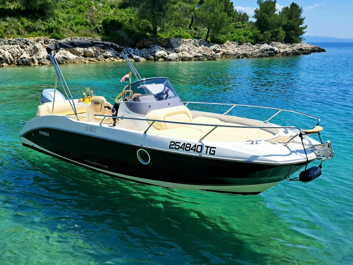 Dory - Motor Yat içinde Trogir