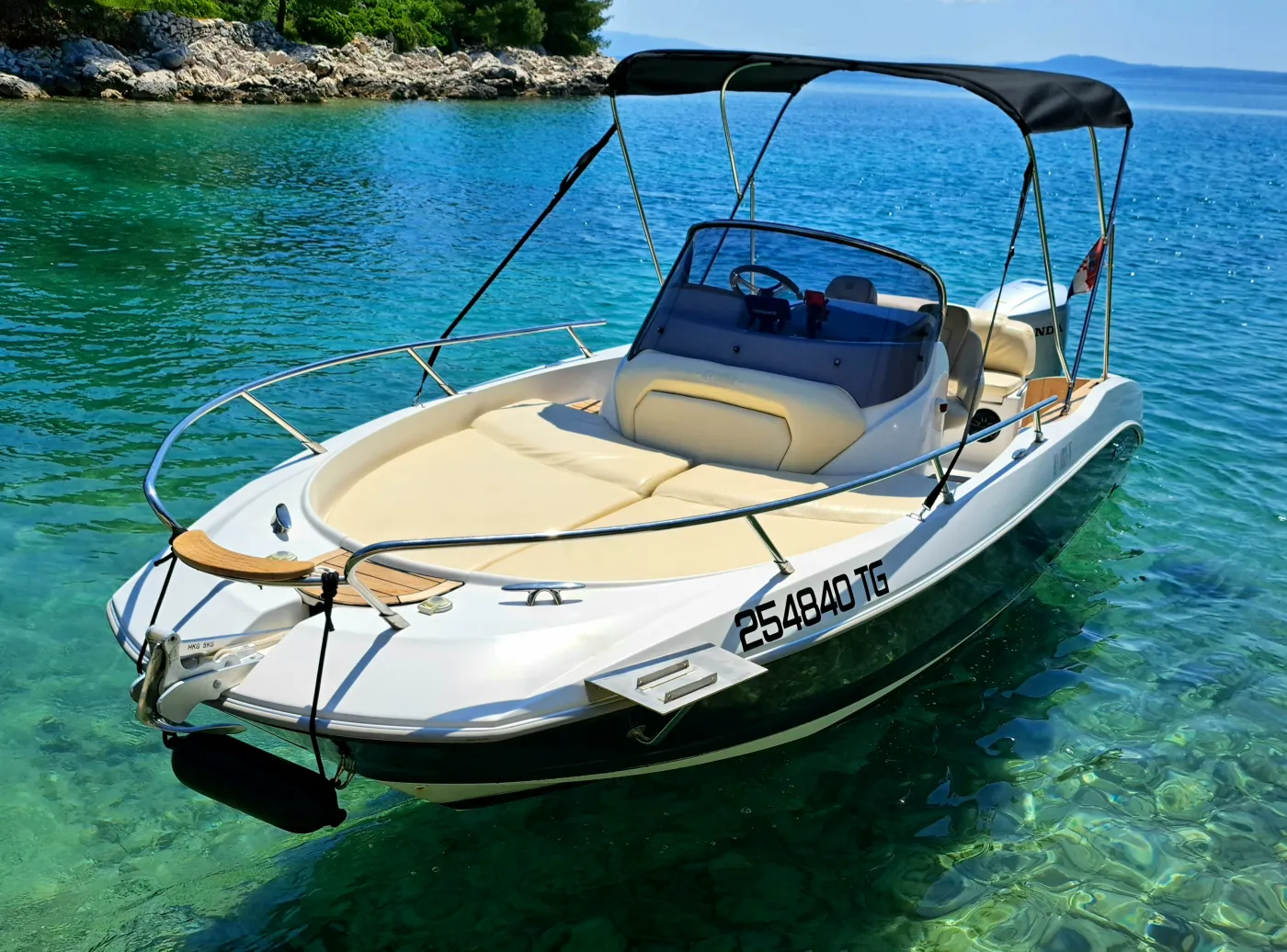Dory - Motor Yacht in Trogir