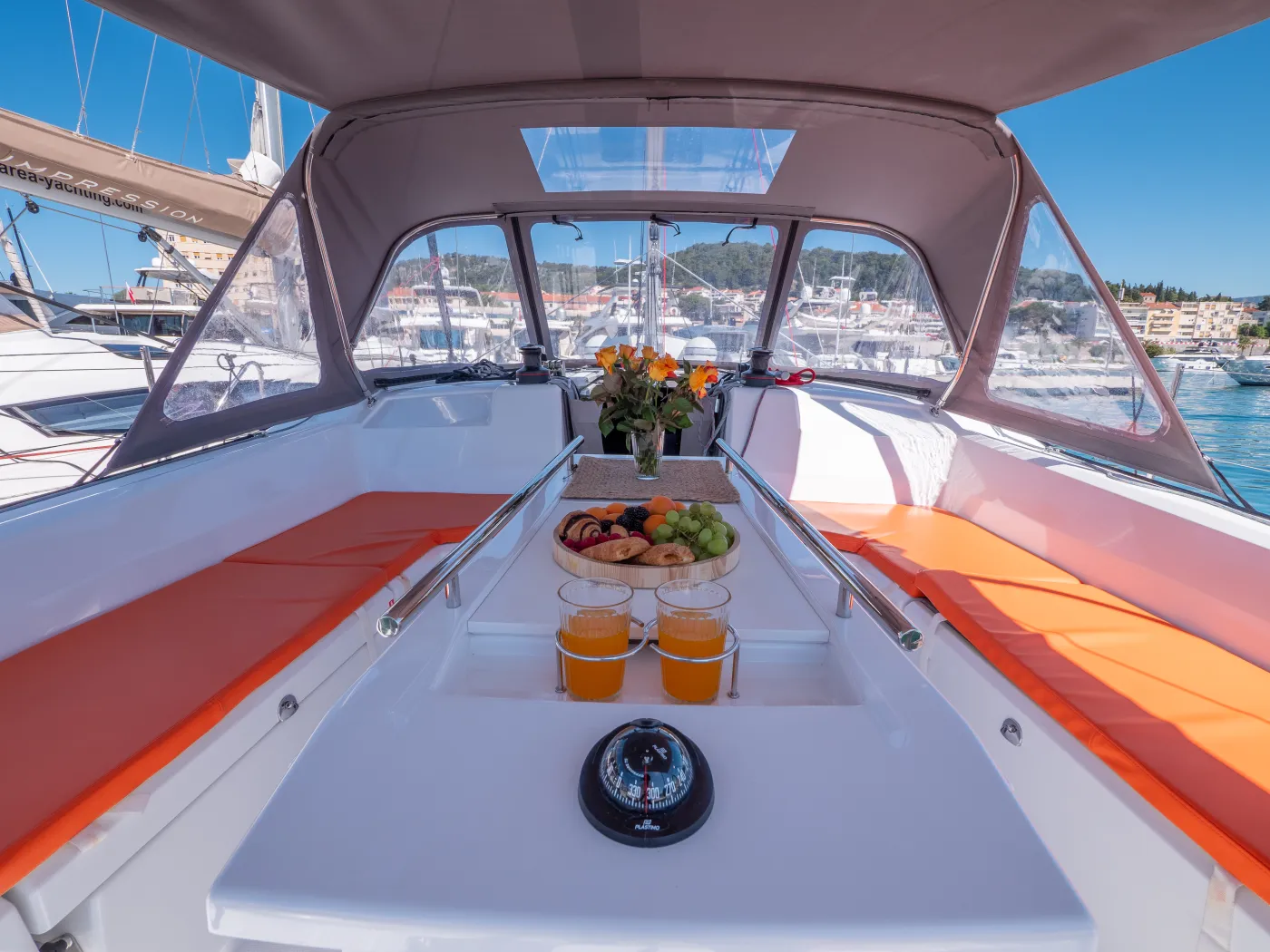MAMMA MIA - Sailboat in Split