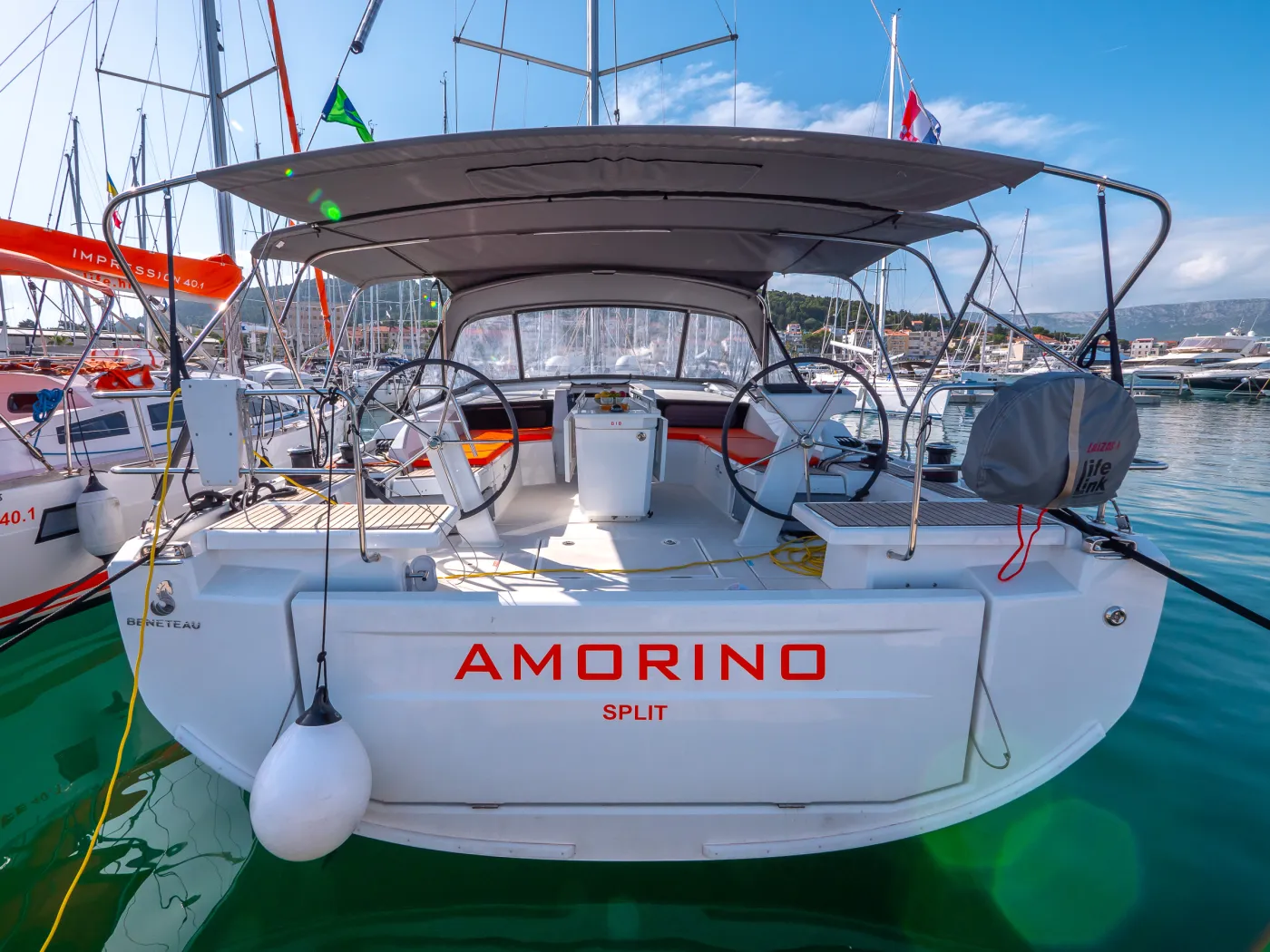 AMORINO - Yelkenli içinde Split