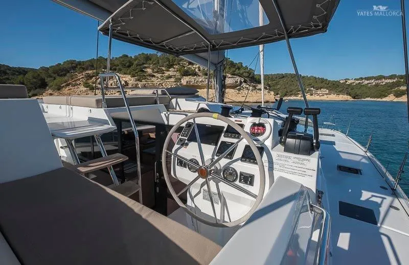 Aurora 381 - Katamaran içinde Palma