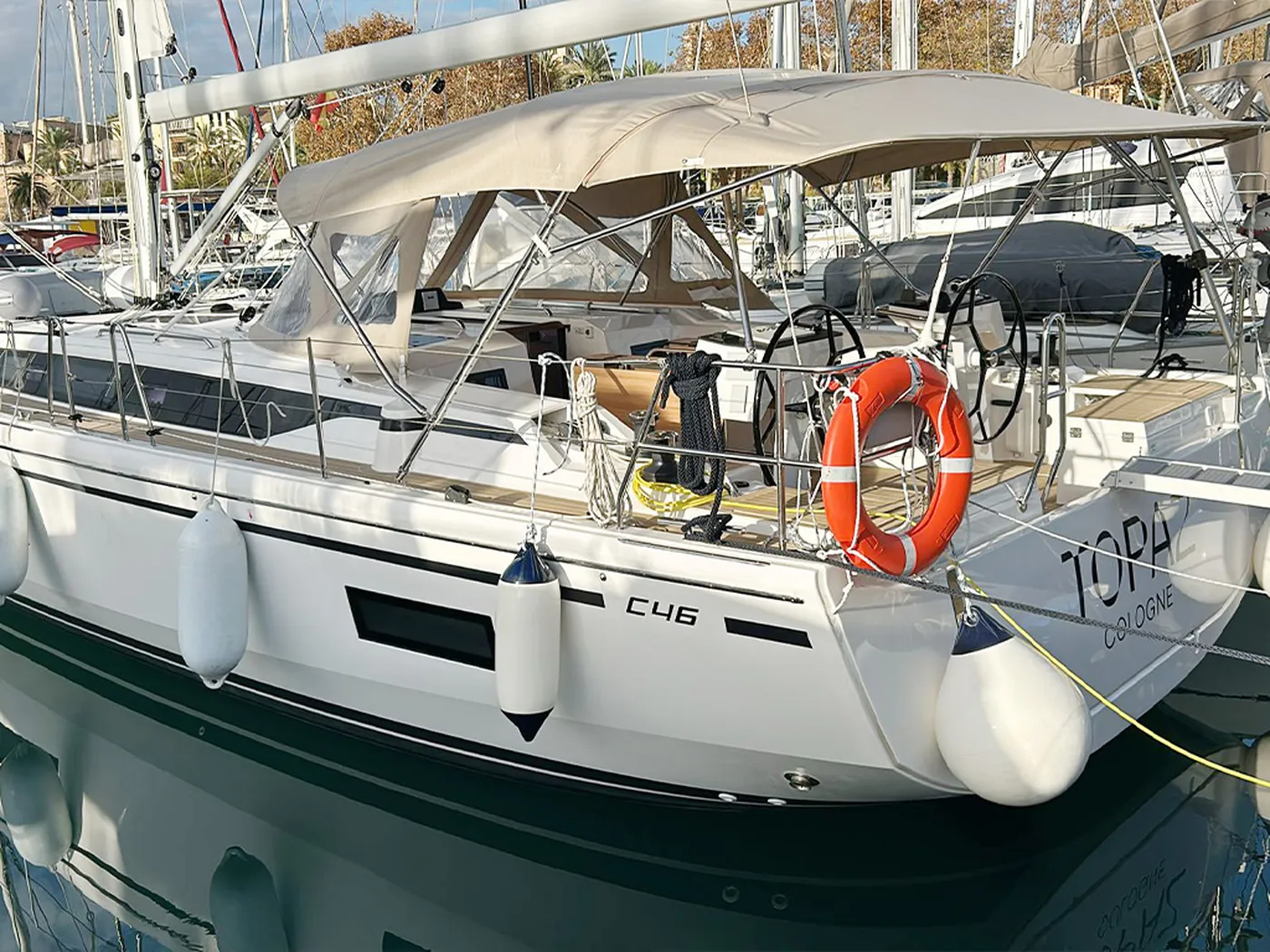TOPAZ - Sailboat in Palma