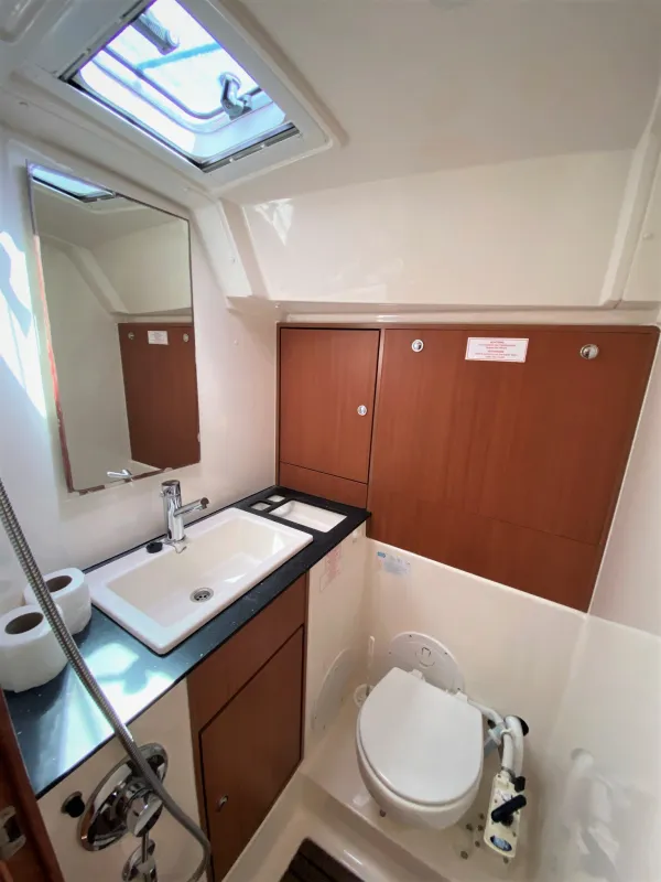 Toilet front