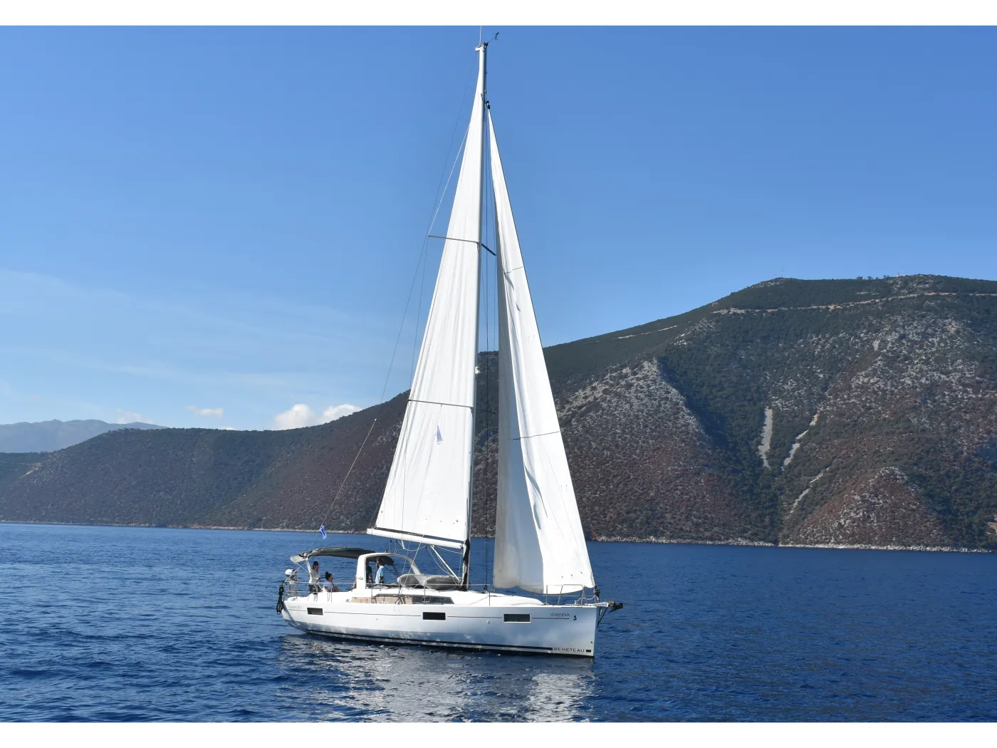 Moorhen - Sailboat in Palairos