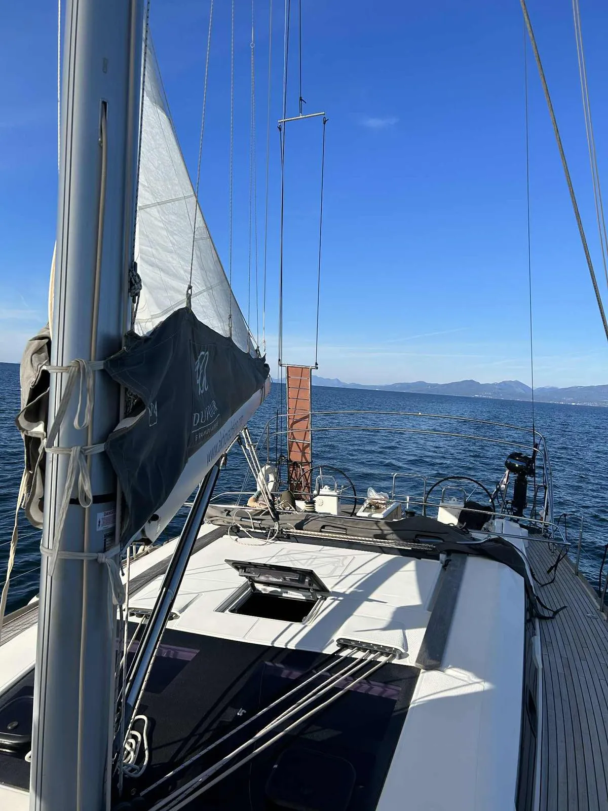 Cosmopolitan - ( The boat is located in the Port of Sivota, Lefkada ) - Sailboat in Sivota