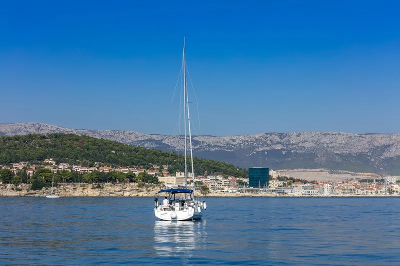 ANIMA MARIS 2 - Sailboat in Split