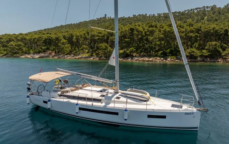 OSEJAVA - Sailboat in Split