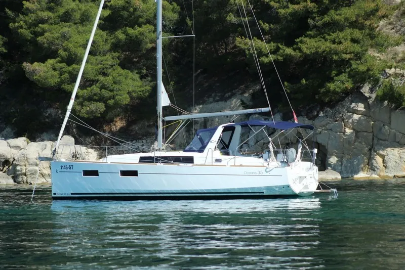 JEAN MICHEL - Sailboat in Split