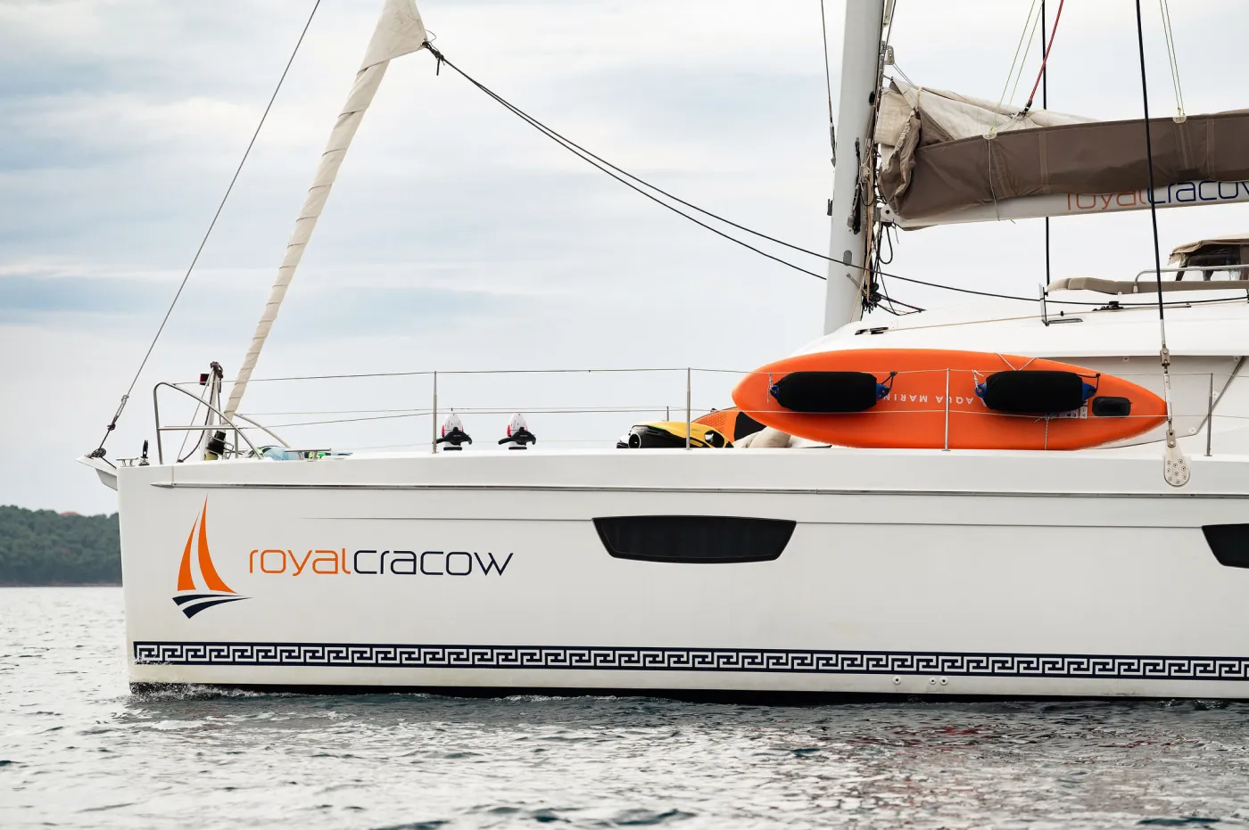 Royal Cracow - Katamaran içinde Trogir