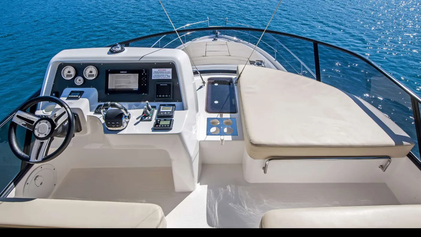 Sunrise - Motor Yacht in Trogir