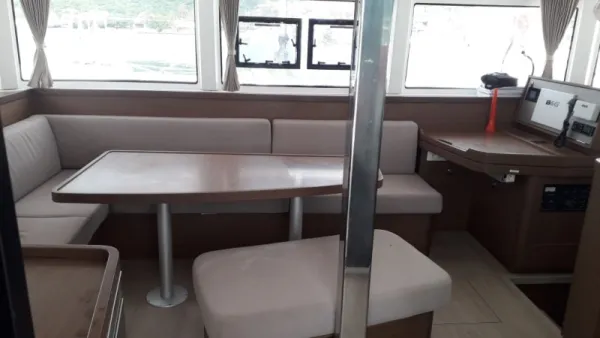 Salon/Navigation