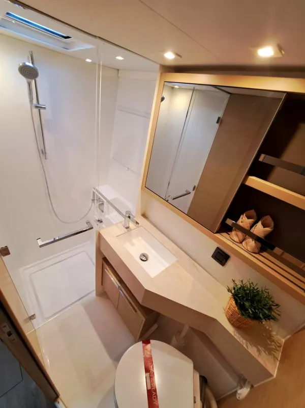WC 2