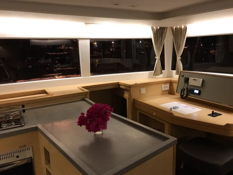 Maui - Catamaran in Providence