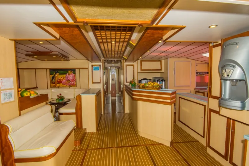 Cabin G12 - Catamaran in Providence