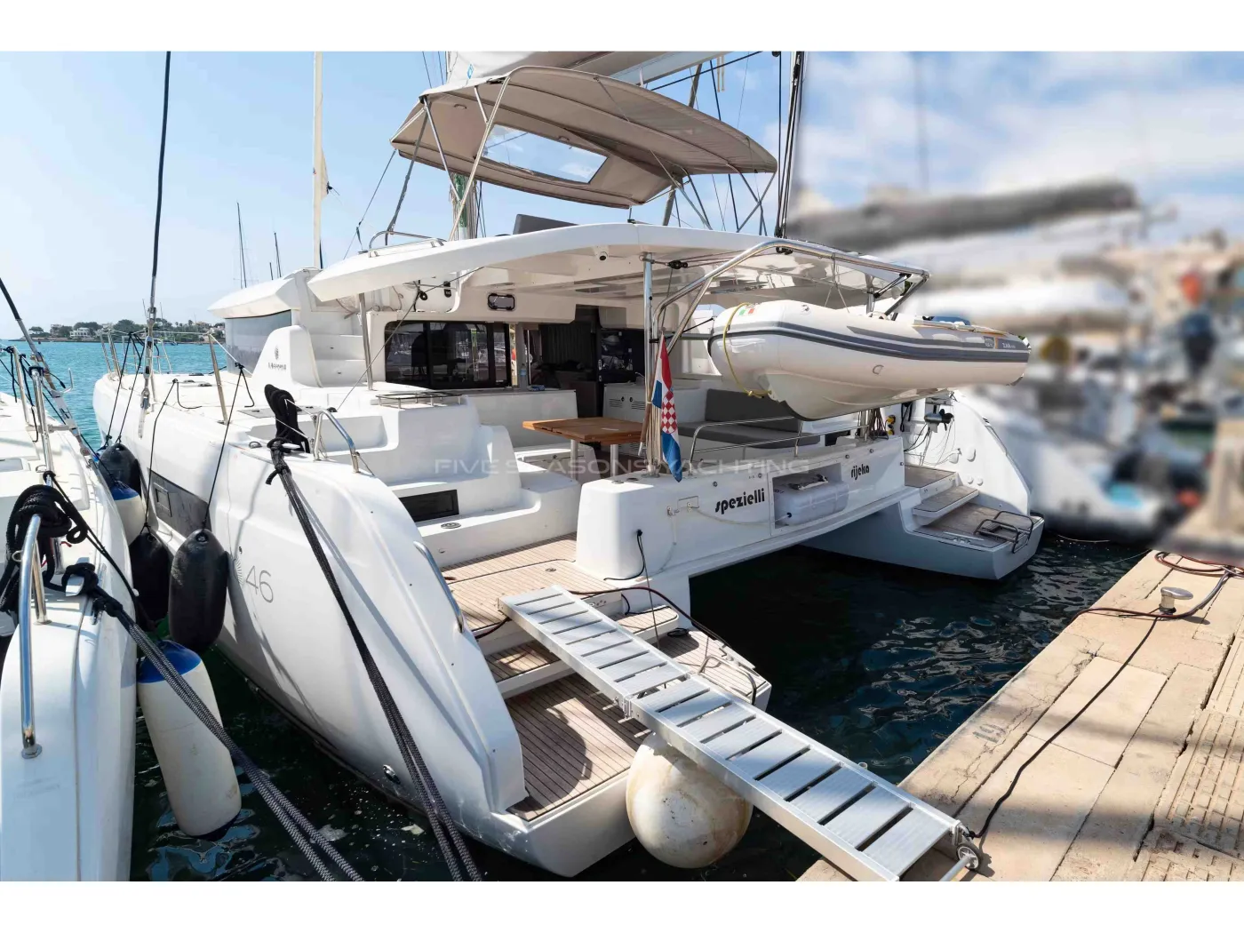 Spezielli - Catamaran in Le Marin