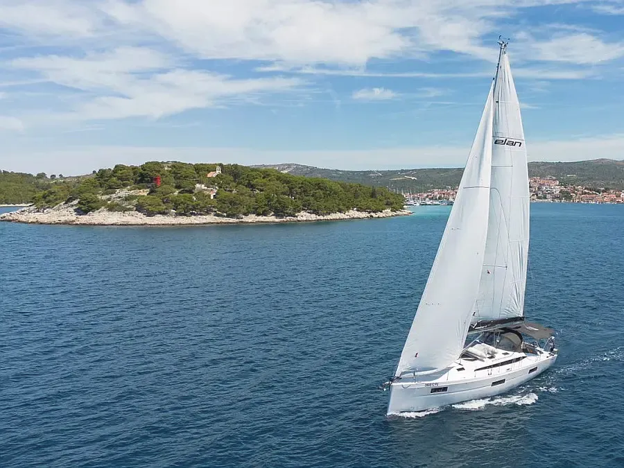 SUPREME - Sailboat in Zadar