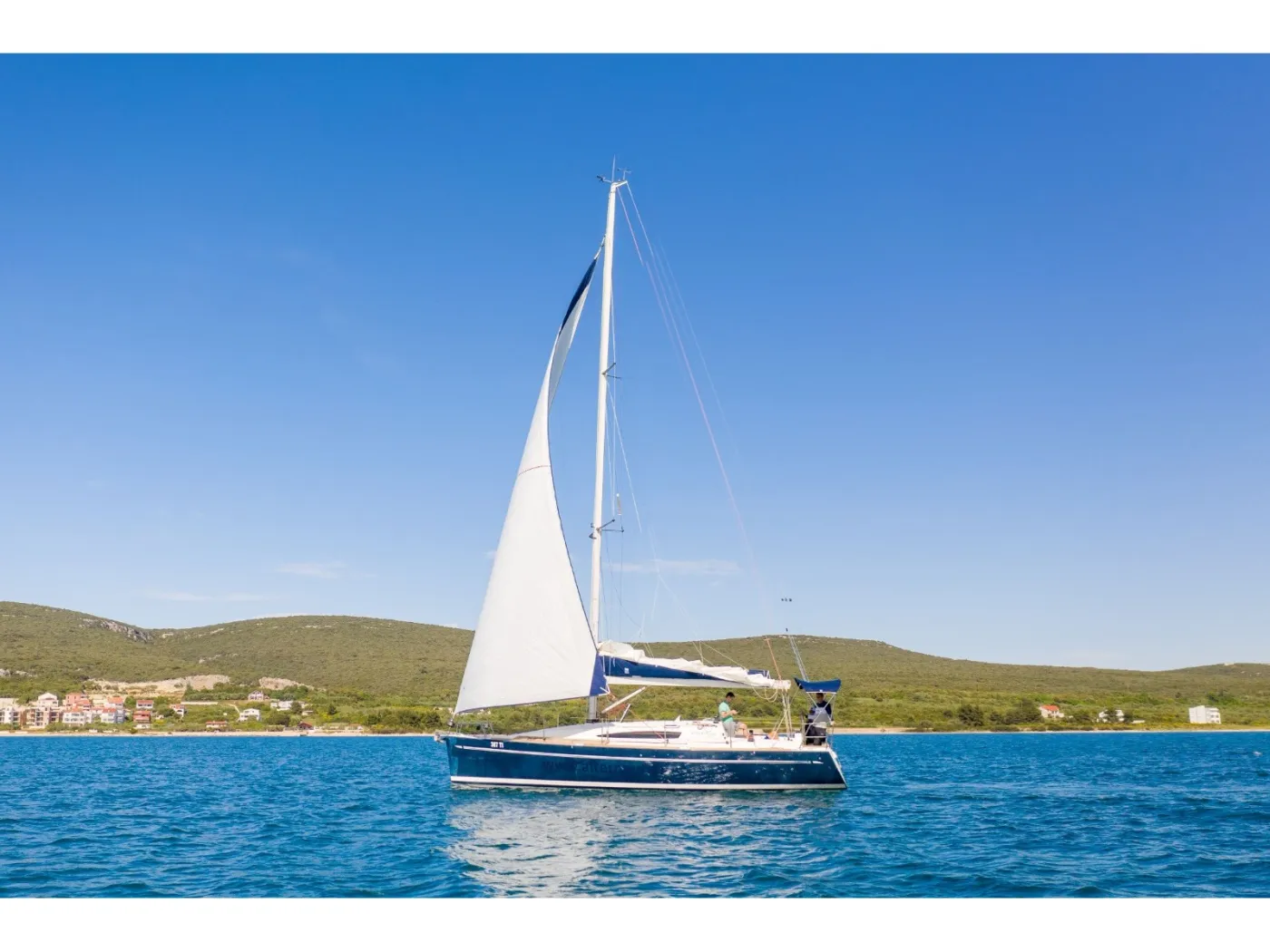 Miri - Sailboat in Sveti Filip i Jakov