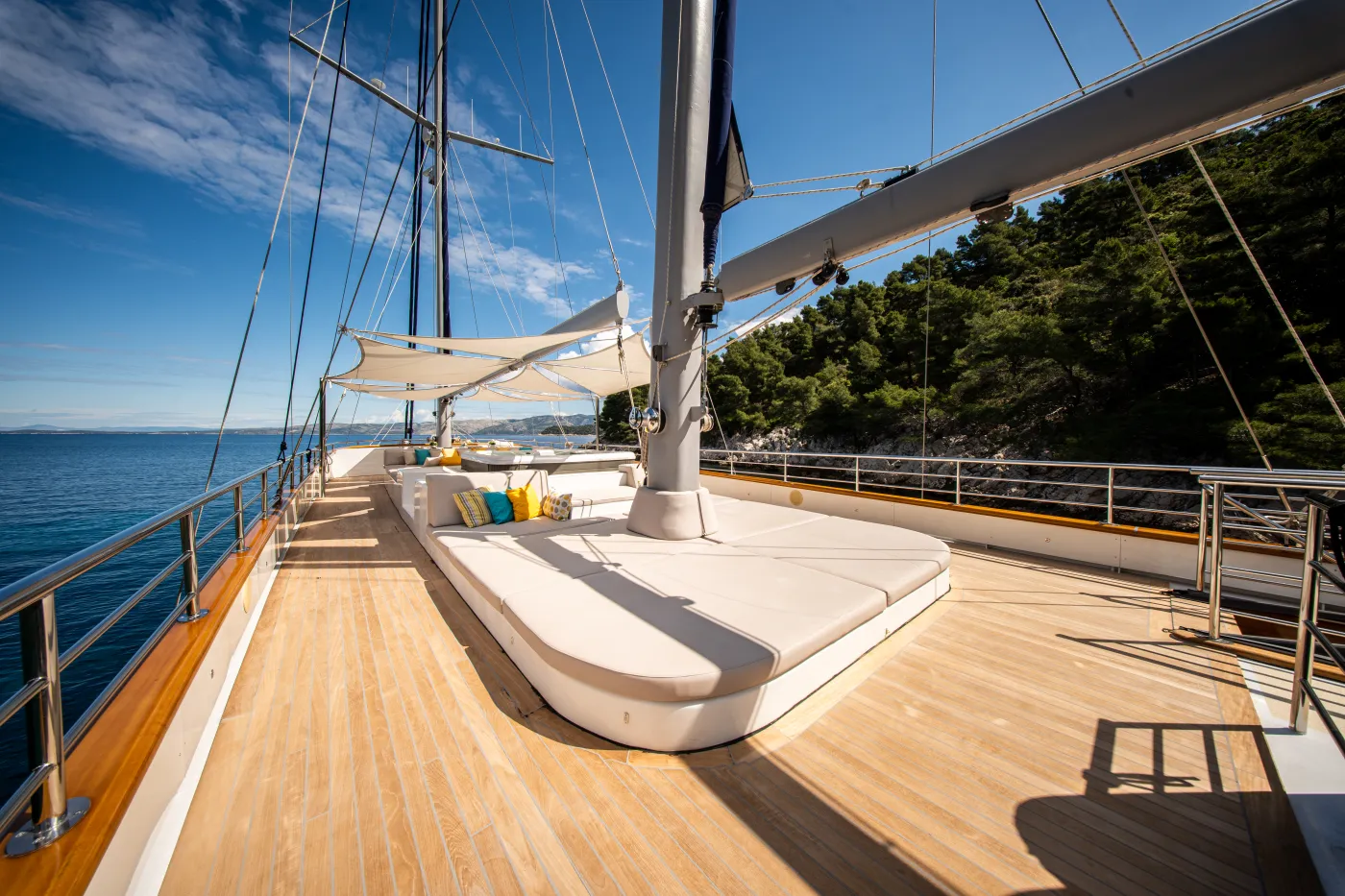 Dalmatino - Sailboat in Split