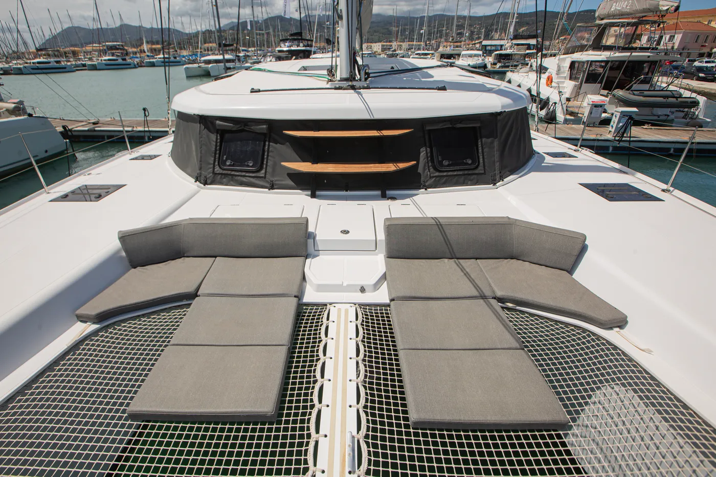 Seabird - Catamaran in Lefkada