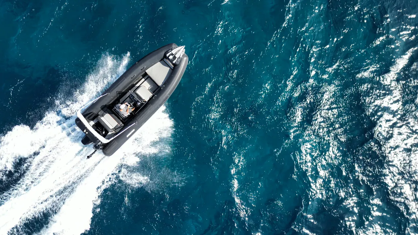 Triton - Motor Yacht in Paros