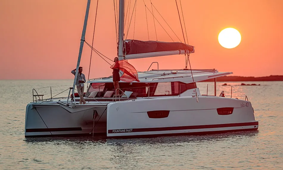 ANGELICA - Catamaran in Alimos