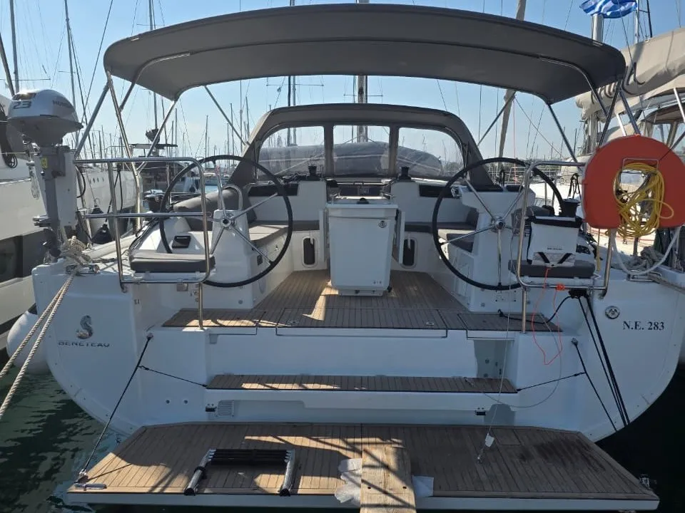 STEFANO - Sailboat in Paros