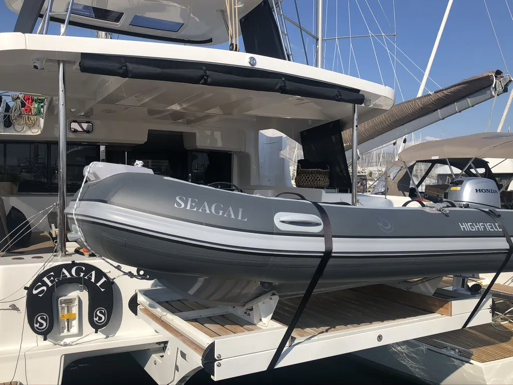 SEAGAL - Catamaran in Lefkada