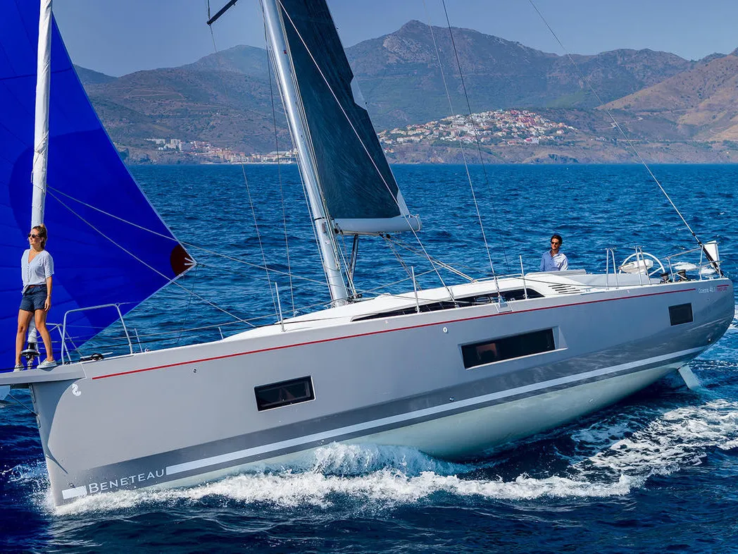 NAIMA - Sailboat in Alimos