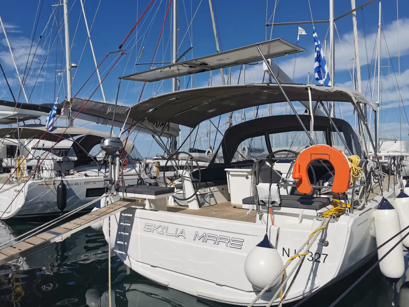 GKILIA MARE - Yelkenli içinde Alimos
