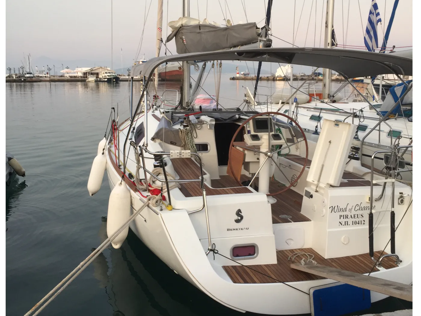 WIND OF CHANGE - Sailboat in Paros