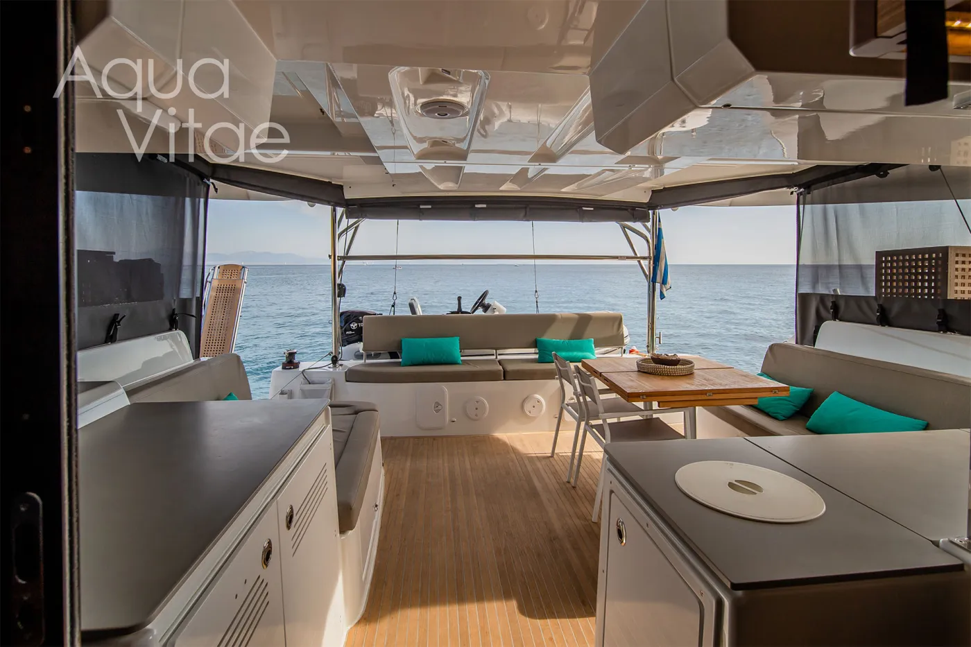 AQUA VITAE - Catamaran in Alimos