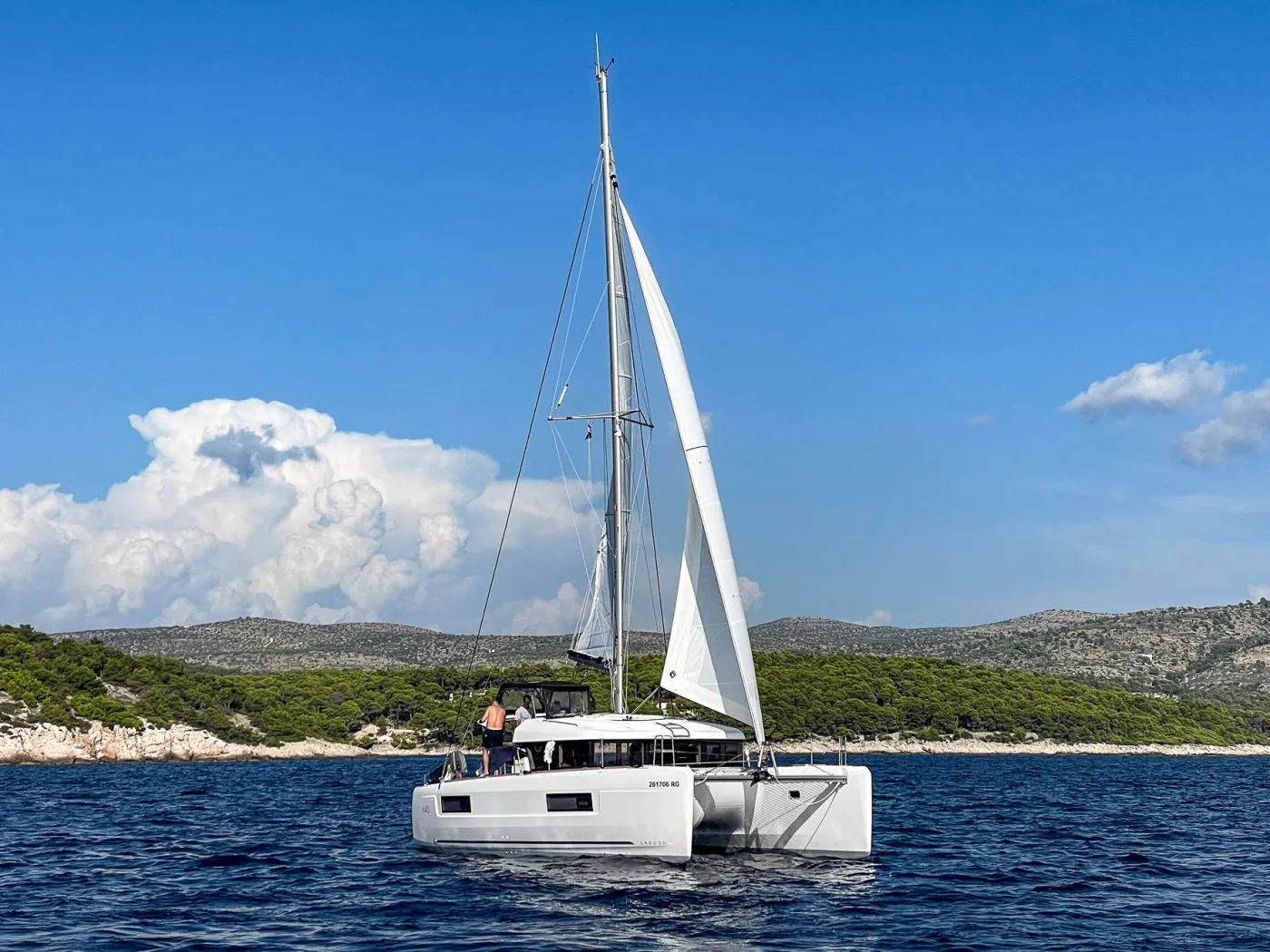 Beluga - Catamaran in Primošten