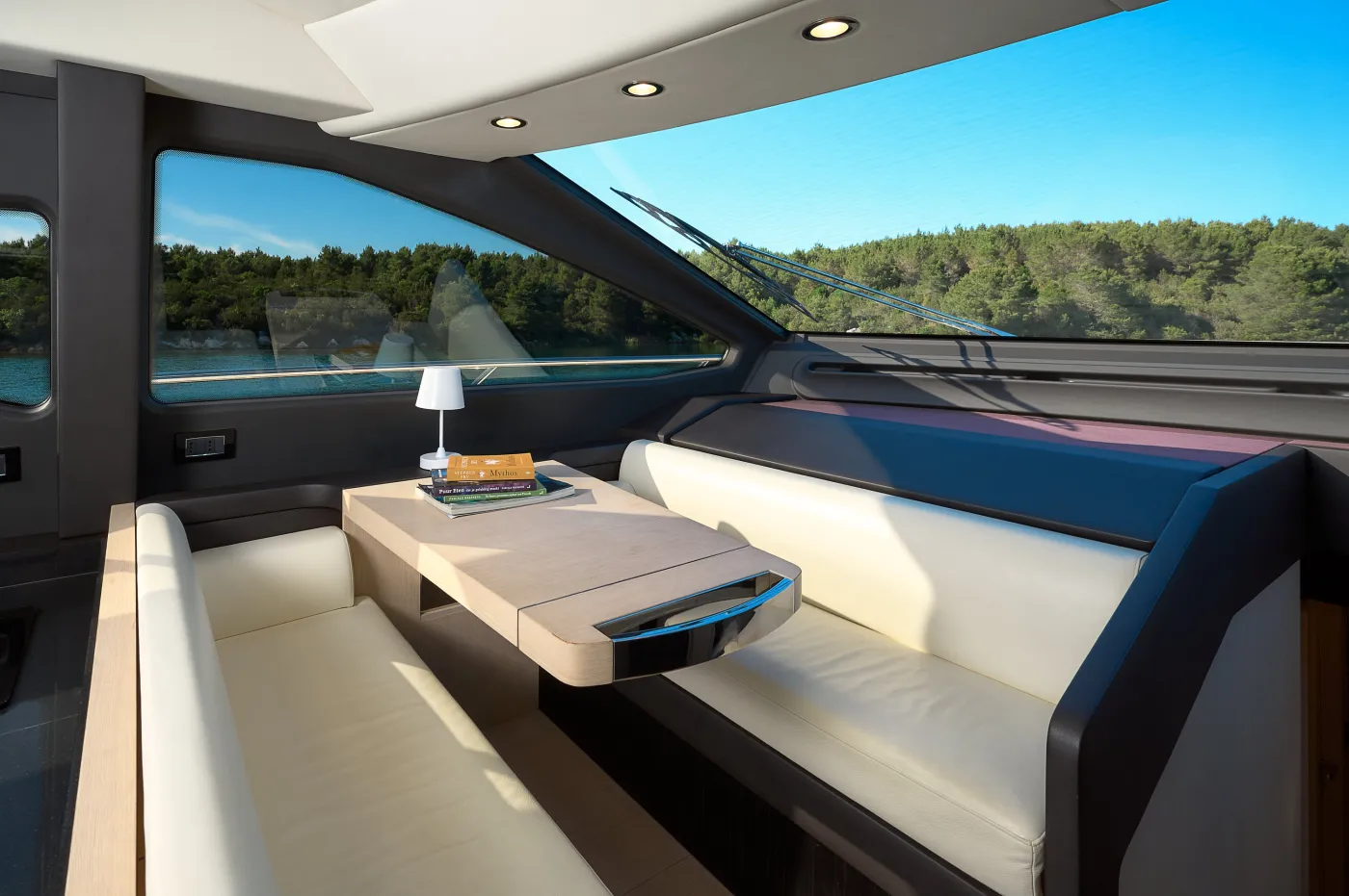 Alyss - Motor Yacht in Skradin