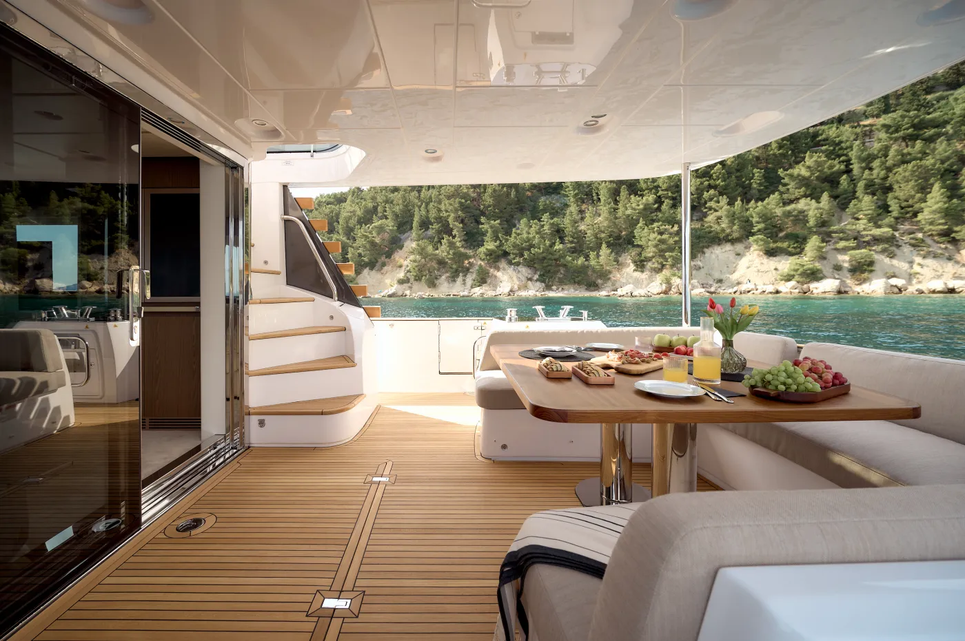 AVA II - Motor Yacht in Podstrana