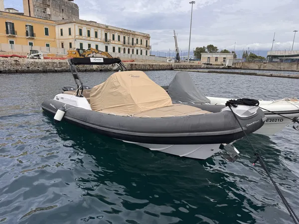 Ranieri Cayman 28.0
