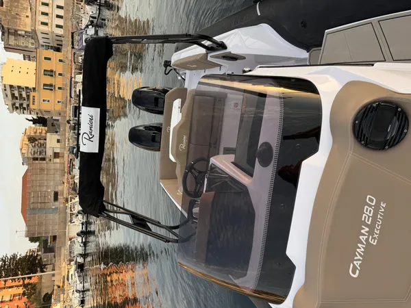 Ranieri Cayman 28.0
