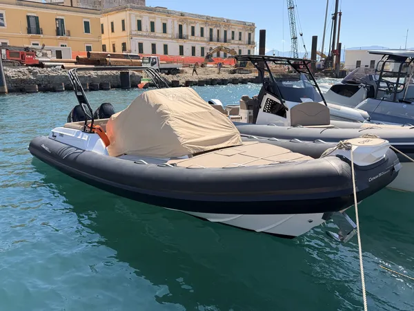 Ranieri Cayman 28.0
