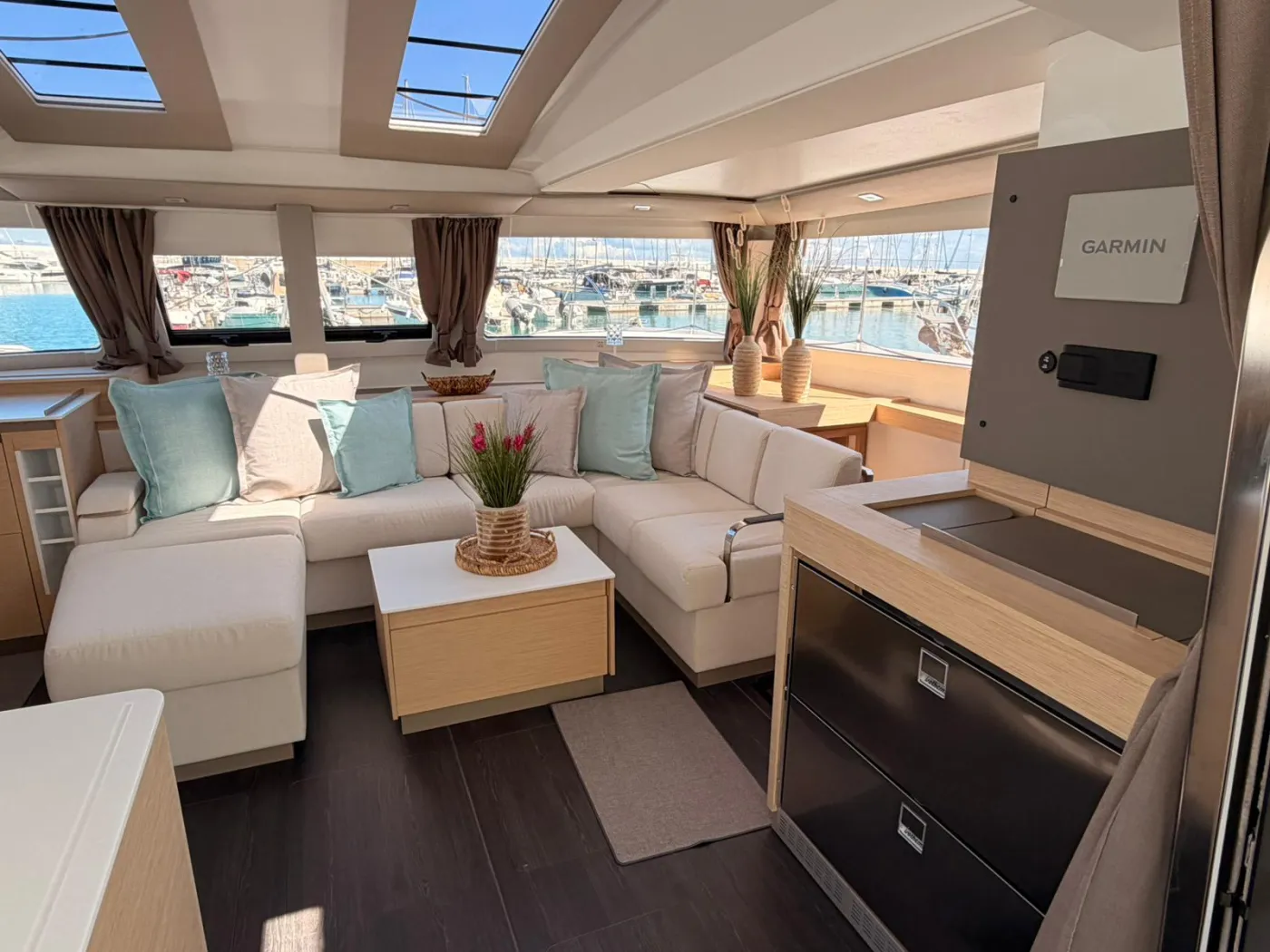 BLU DOLPHIN - Catamaran in Città metropolitana di Messina