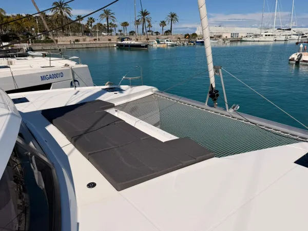 BLU DOLPHIN