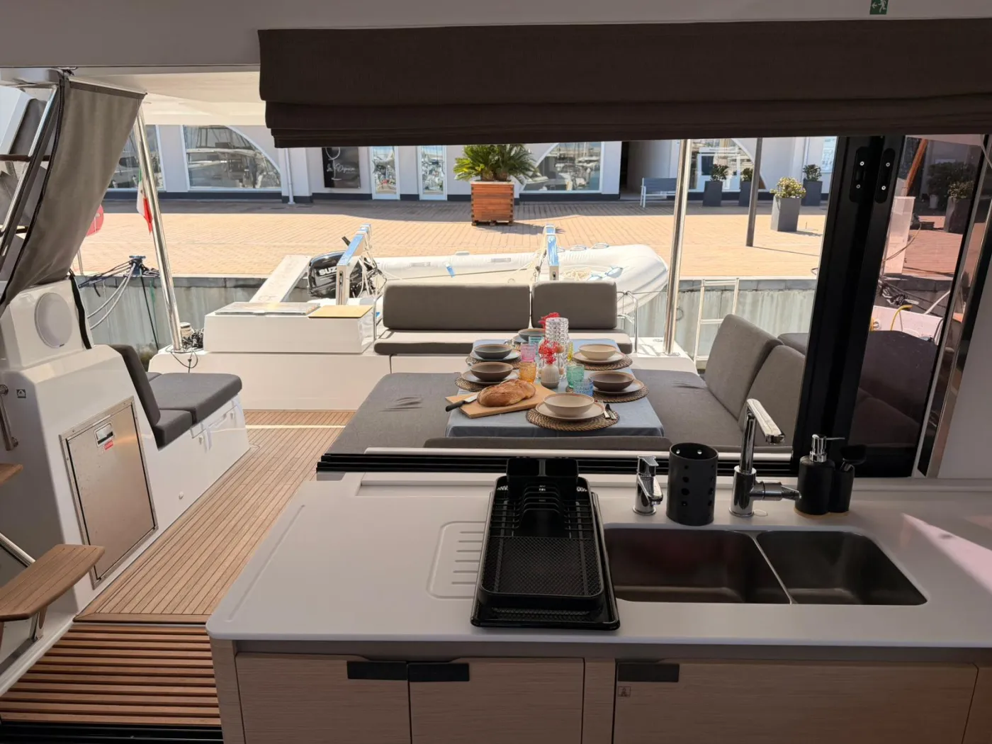 BLU DOLPHIN - Catamaran in Città metropolitana di Messina