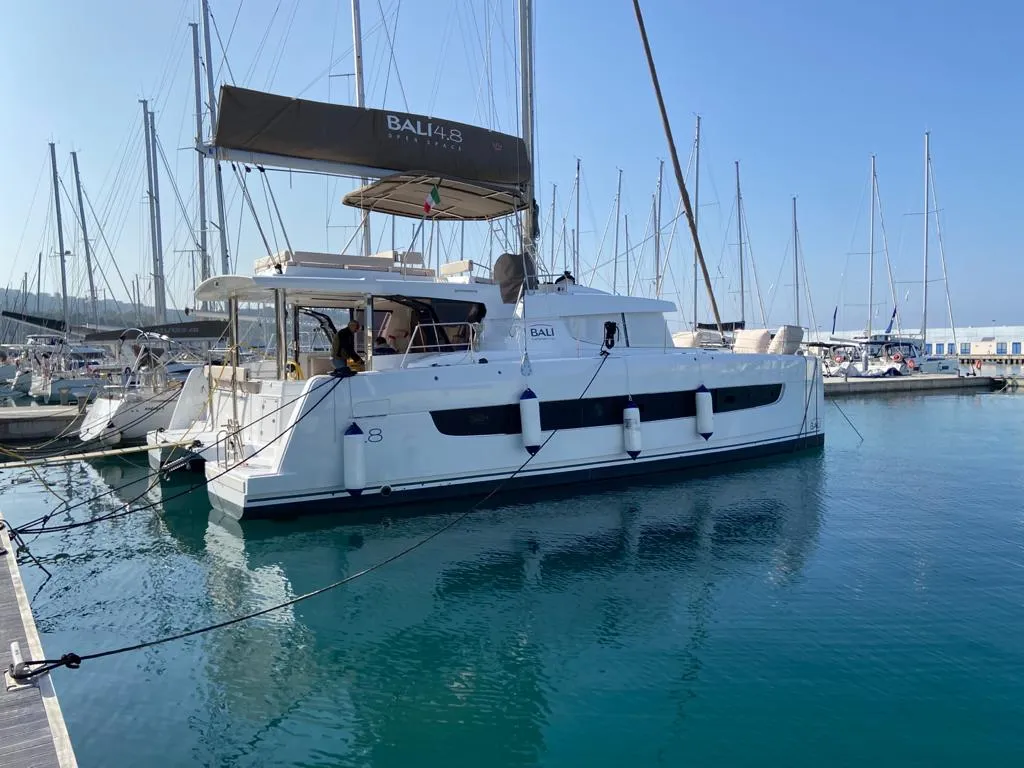 Terra - Catamaran in Portisco