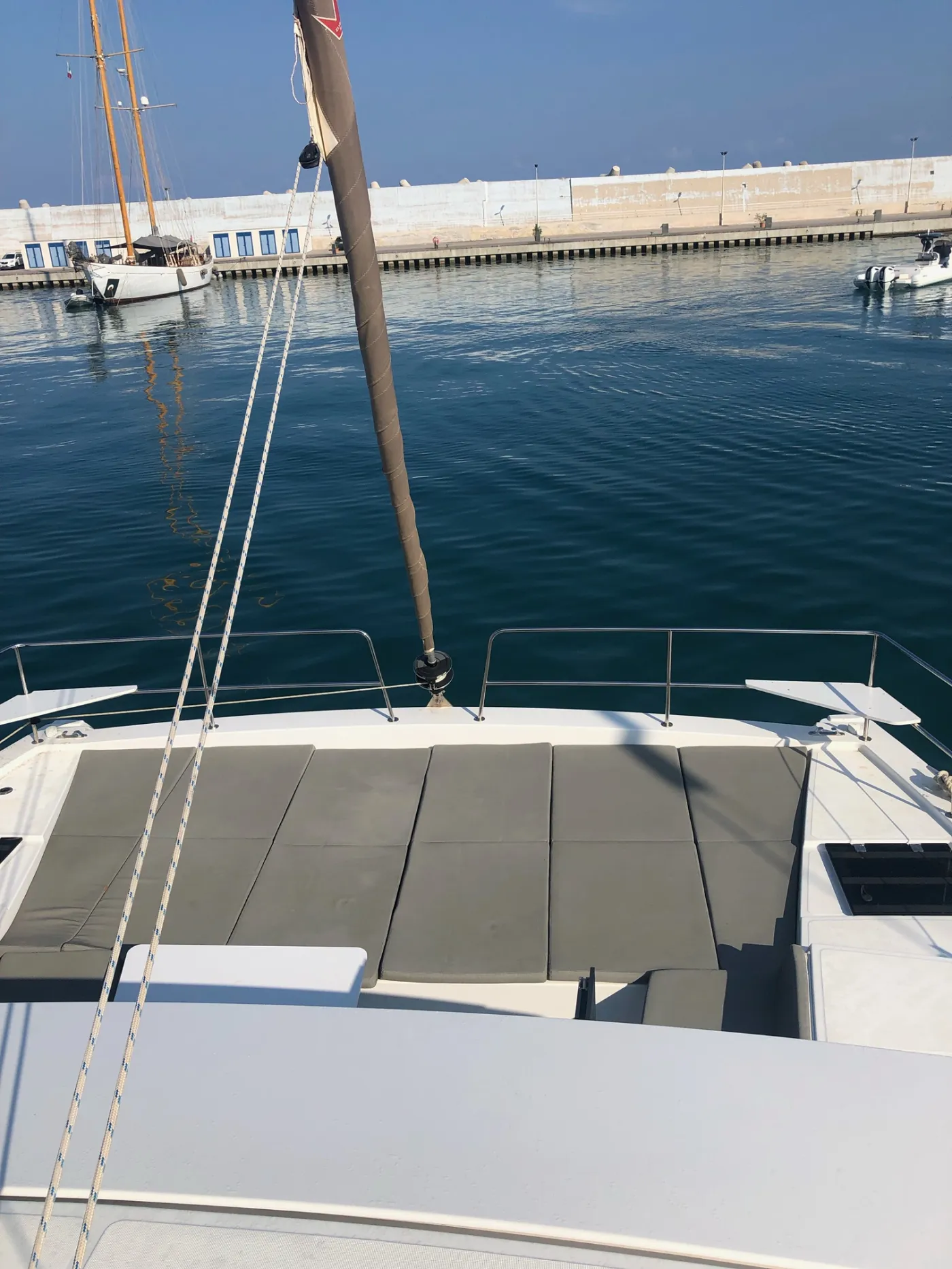 KEEP CALM - Catamaran in Città metropolitana di Messina