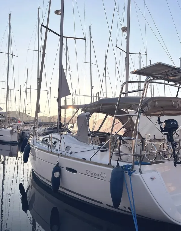 Oceanis 40